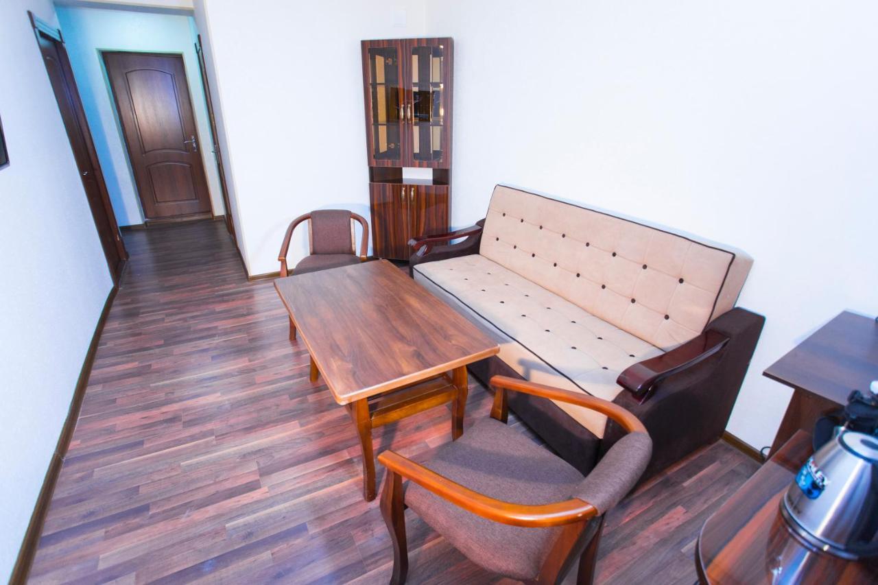 Reikartz Surxon Termez Hotel Kültér fotó